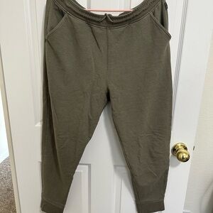 Eddie Bauer Joggers!